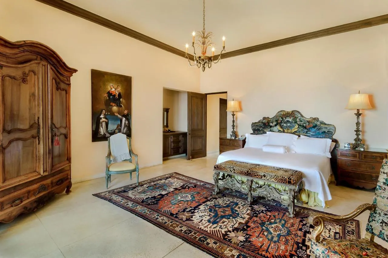 Exquisite Villa With Awesome Views & Staff In Pedregal!カボ・サン・ルーカス