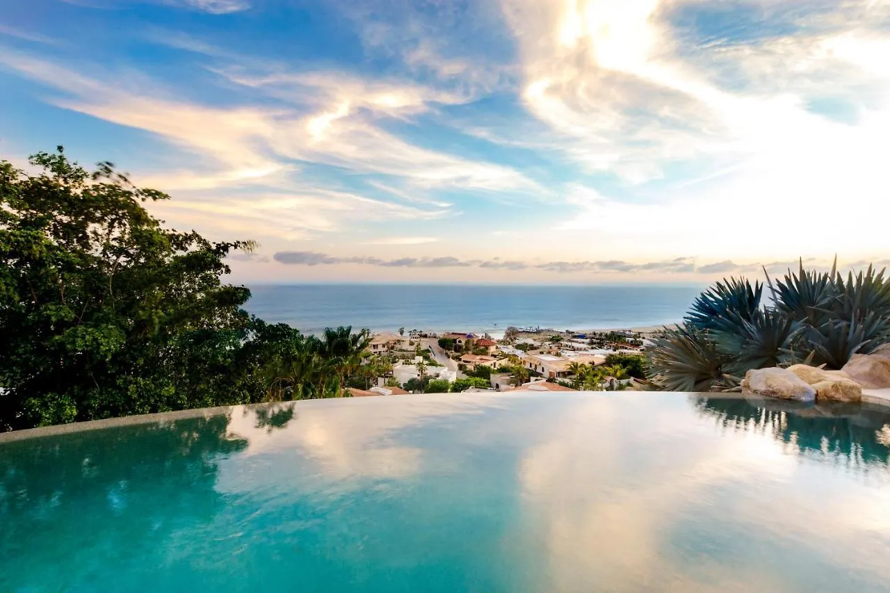 Exquisite Villa With Awesome Views & Staff In Pedregal!カボ・サン・ルーカス