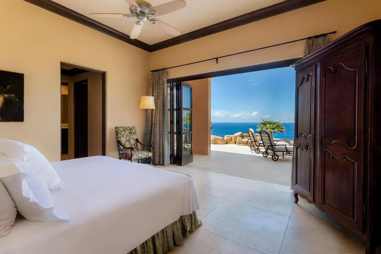 Exquisite Villa With Awesome Views & Staff In Pedregal!カボ・サン・ルーカス